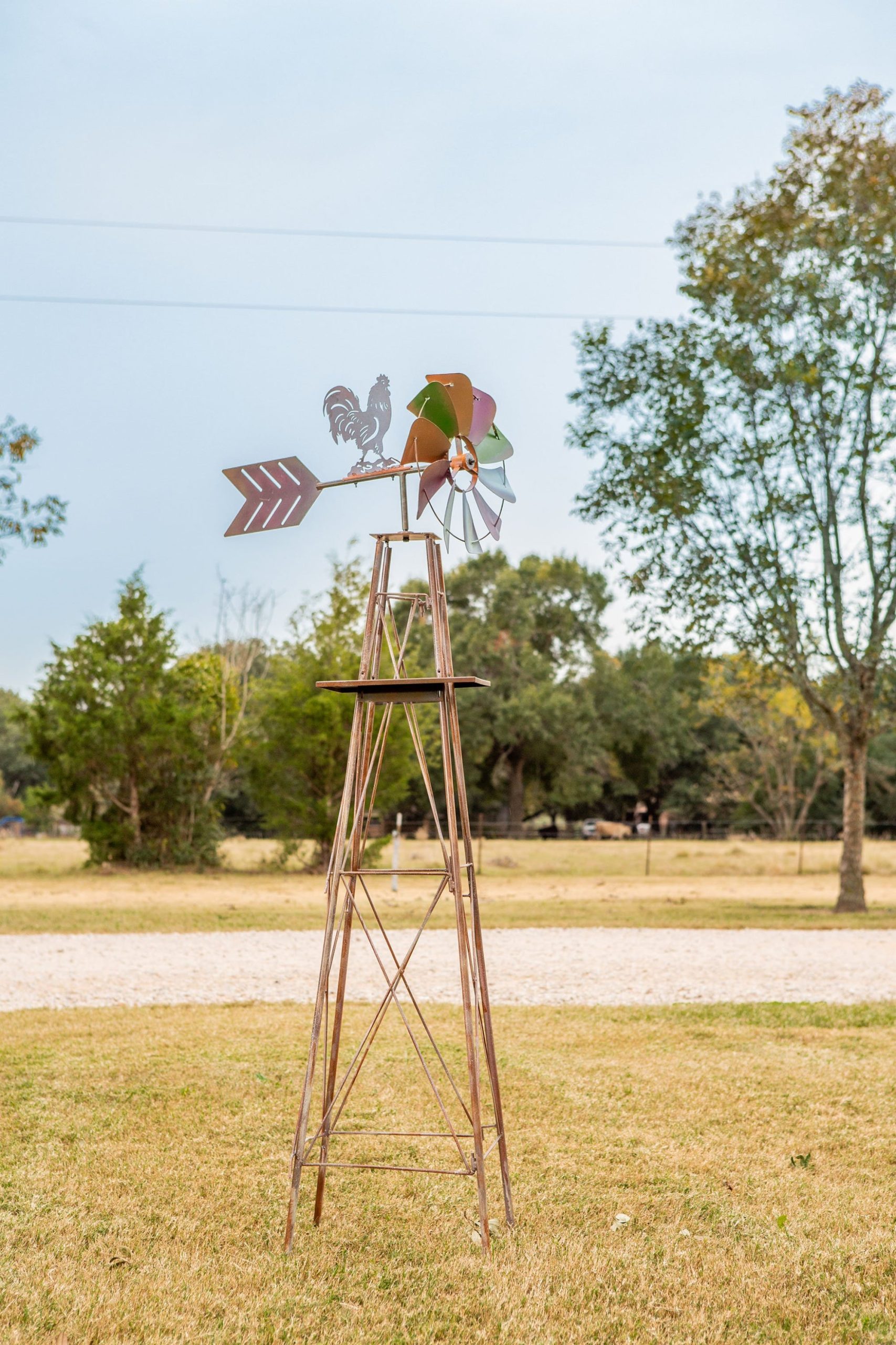 6-ft-easy-fold-metal-windmill-for-pickup-only-147.jpg