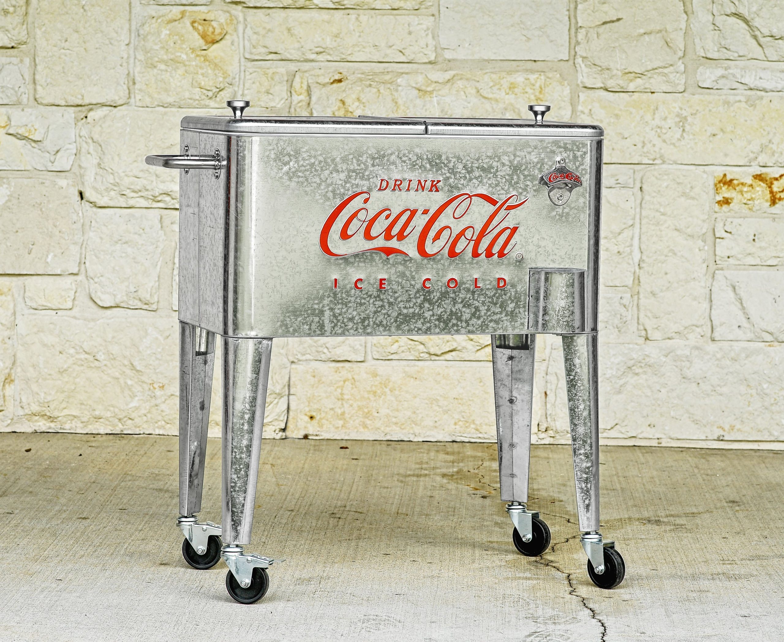 coca-cola-r-galvanized-retro-60-qt-cooler-954.jpg