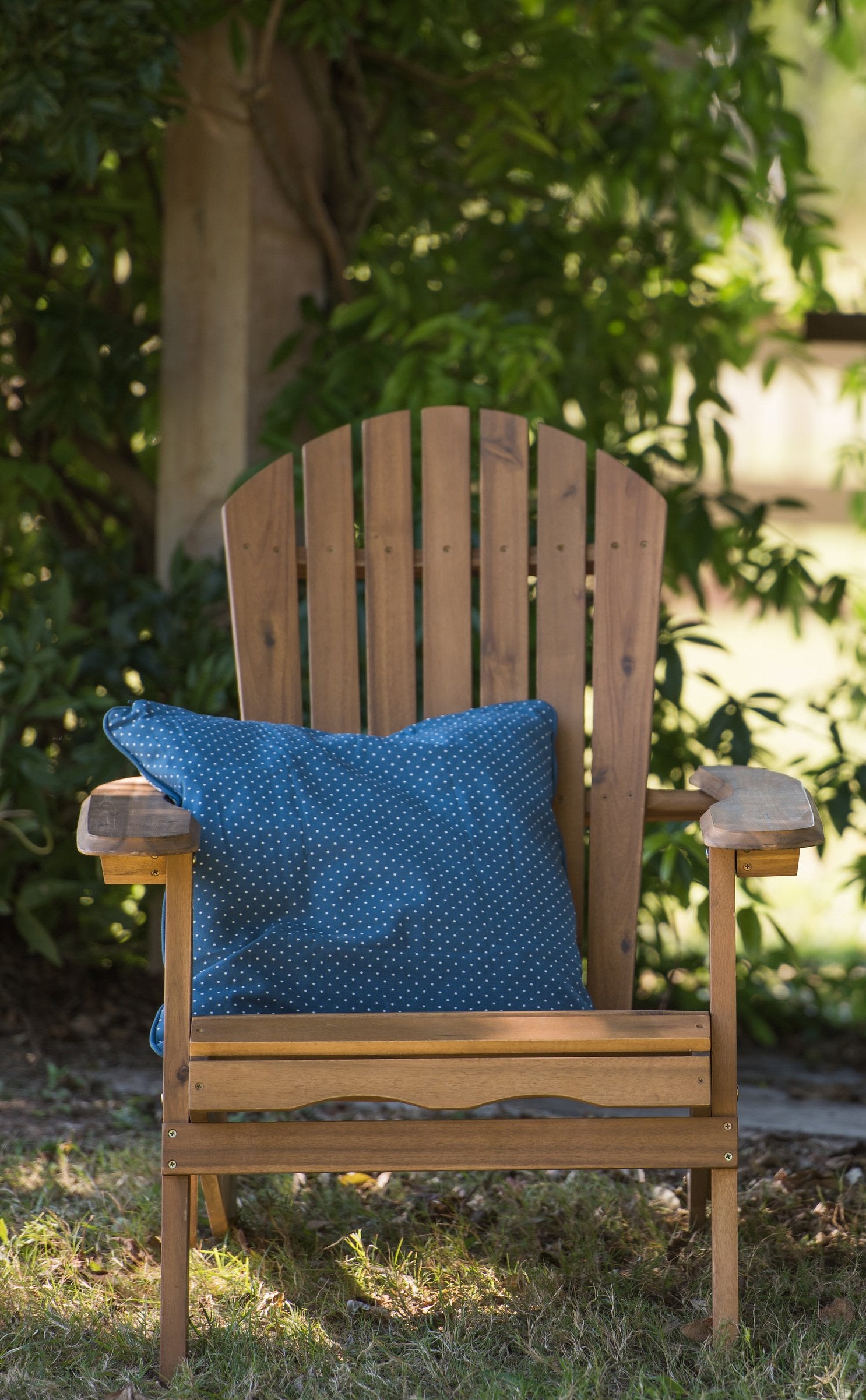 natural-folding-adirondack-chair-648.jpg