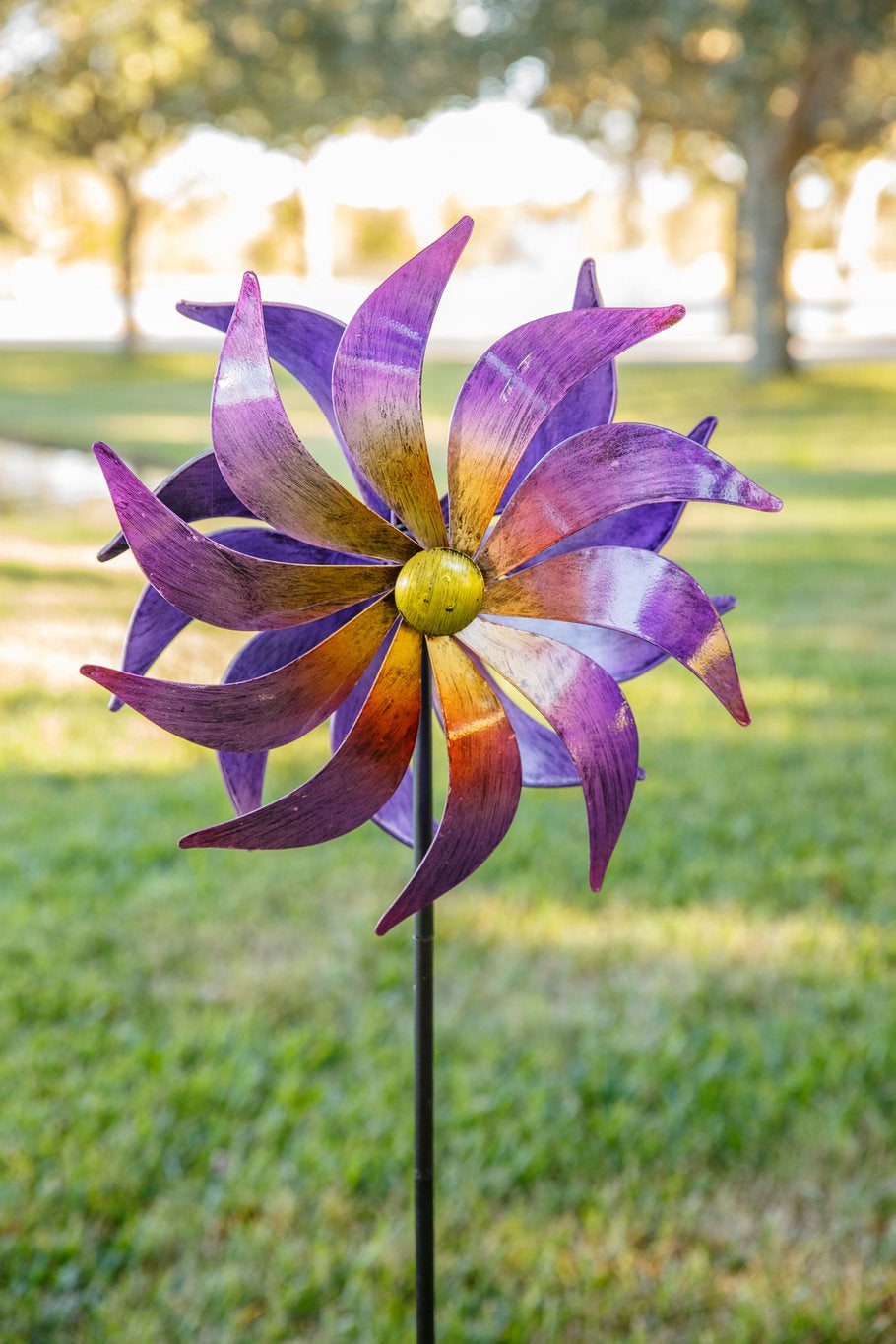 periwinkle-wind-spinner-648.jpg